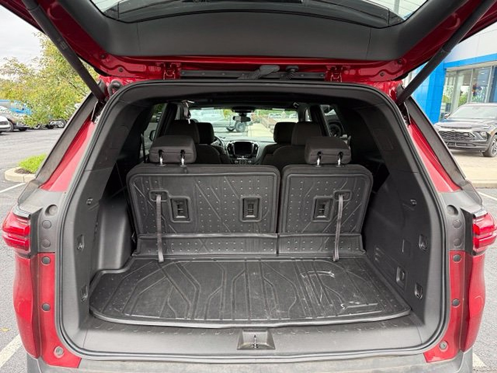 Certified 2024 Chevrolet Traverse LT w/ LPO, Floor Liner Package AWD/4WD image 11