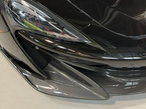 Used 2019 McLaren 600LT RWD image 29