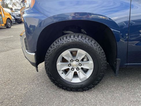 Used 2021 Chevrolet Silverado 1500 LT w/ Bed Protection Package image 7