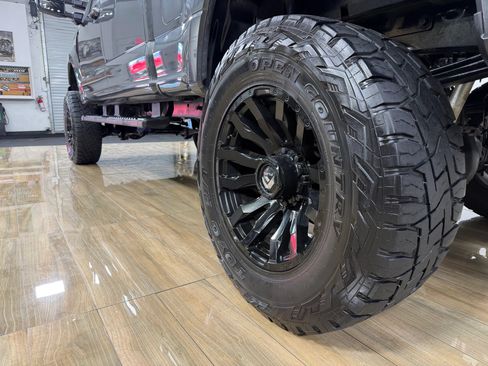 Used 2019 Ford F250 Lariat AWD/4WD image 10
