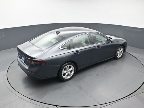 Certified 2024 Honda Accord LX image 42