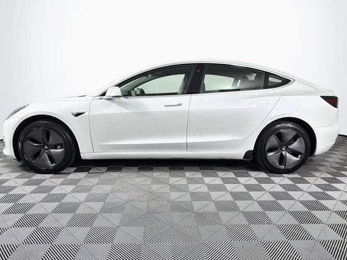 Used 2020 Tesla Model 3 Standard Range Plus RWD image 7