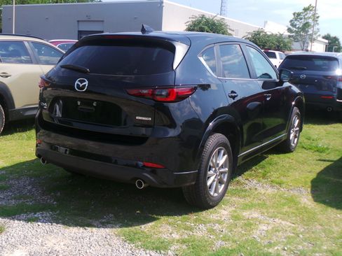 Used 2025 MAZDA CX-5 AWD 2.5 S w/ Preferred Package image 3
