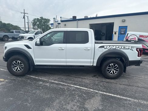 Used 2018 Ford F150 Raptor w/ Equipment Group 802A Luxury AWD/4WD image 6