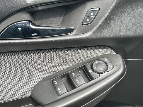 Used 2025 Chevrolet TrailBlazer LT FWD image 13