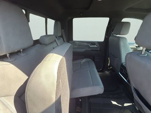 Used 2024 Chevrolet Silverado 2500 LTZ w/ LTZ Premium Package AWD/4WD image 15