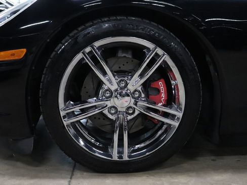 Used 2006 Chevrolet Corvette Convertible w/ Preferred Equipment Group image 25