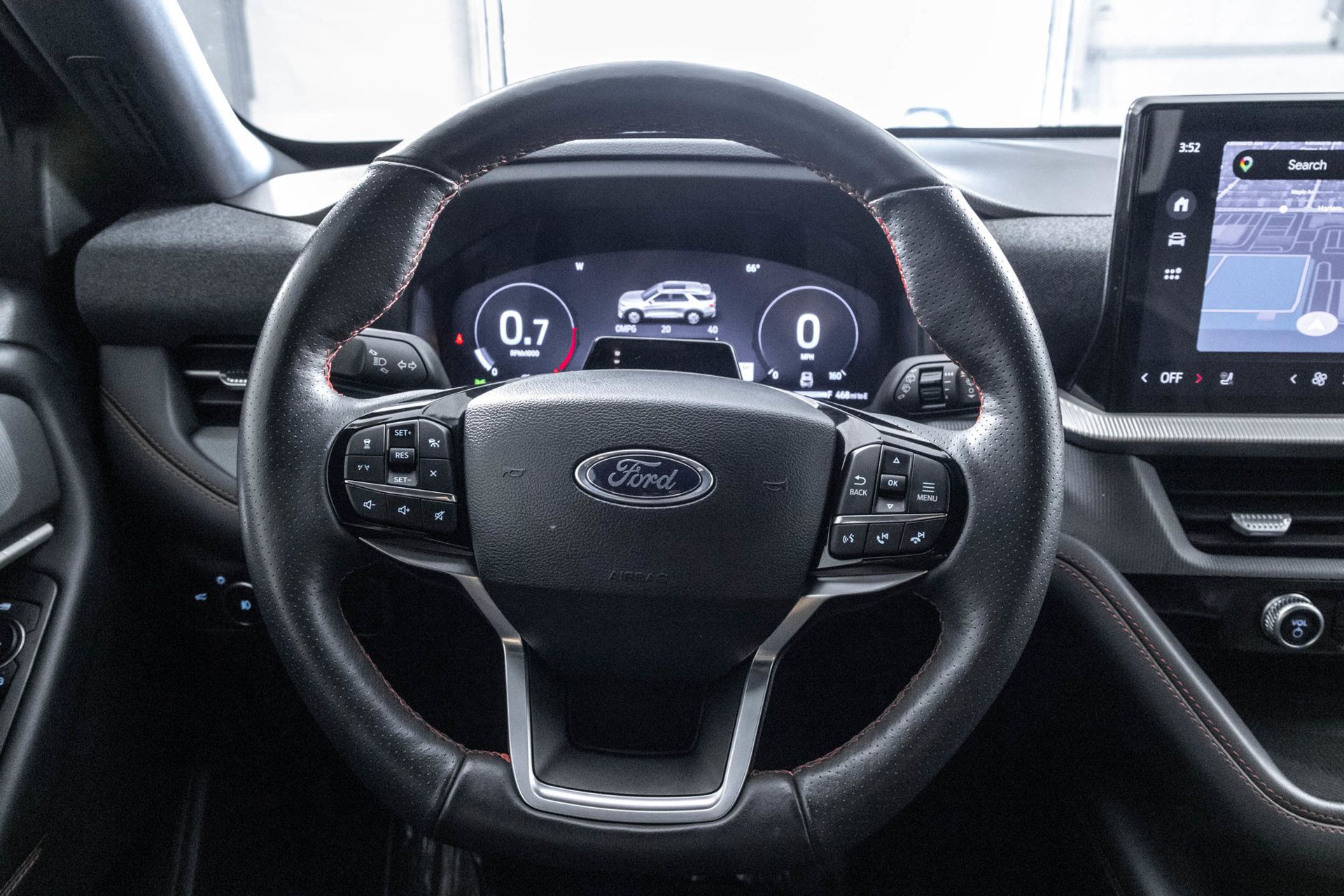 Used 2025 Ford Explorer ST-Line AWD/4WD image 29