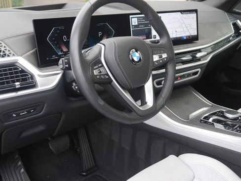Used 2025 BMW X5 xDrive40i image 19