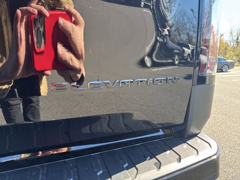 New 2026 GMC Sierra EV Elevation w/ LPO, Elevation Dark Package image 60