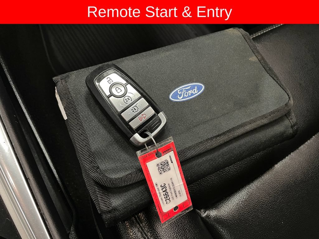 Used 2020 Ford Explorer XLT w/ Equipment Group 202A AWD/4WD image 7