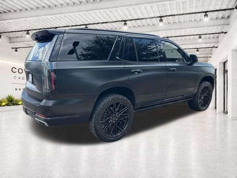 Used 2025 Cadillac Escalade Premium Luxury Platinum w/ LPO, Floor Liner Package AWD/4WD image 10
