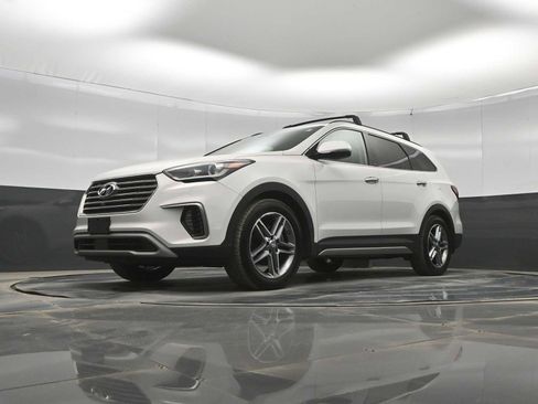 Used 2017 Hyundai Santa Fe Limited AWD/4WD image 33