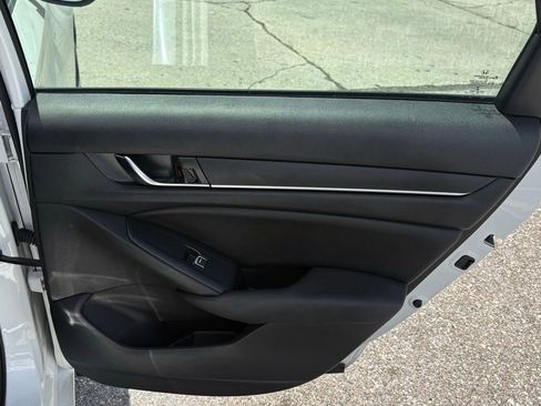 Used 2020 Honda Accord Sport image 14