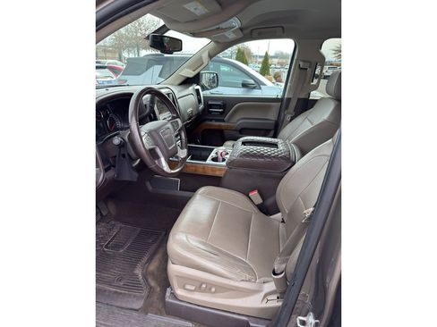 Used 2014 GMC Sierra 1500 SLT w/ SLT Crew Cab Value Package image 9