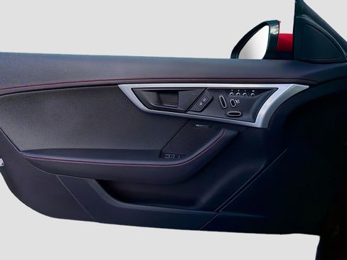 Used 2021 Jaguar F-TYPE Coupe image 19