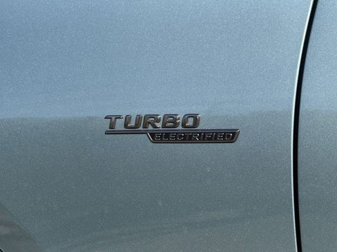 New 2026 Mercedes-Benz GLC 43 AMG 4MATIC image 16