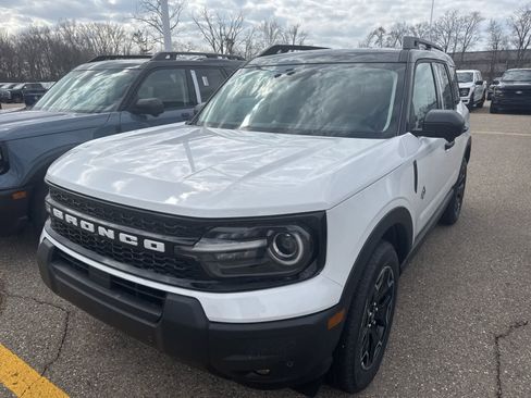 New 2026 Ford Bronco Sport Outer Banks w/ Outer Banks Tech Package+ image 1