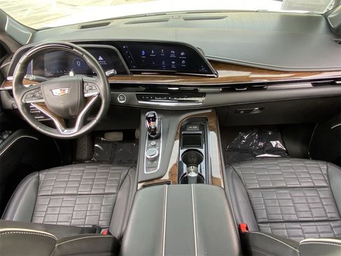 Certified 2023 Cadillac Escalade Sport Platinum w/ LPO, ONYX Package image 14