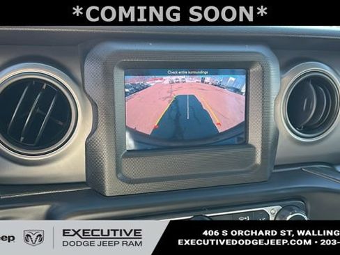 Used 2022 Jeep Wrangler Unlimited Sport AWD/4WD image 15