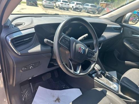 Used 2025 Buick Encore GX Preferred FWD image 13