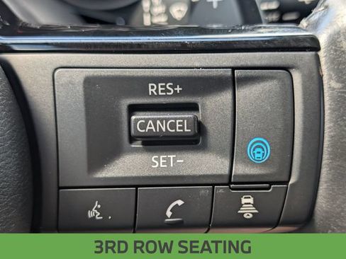 Used 2024 Nissan Pathfinder SL w/ Black Appearance Package FWD image 21