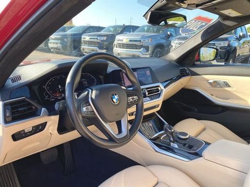 Used 2019 BMW 330i Sedan w/ Convenience Package RWD image 10