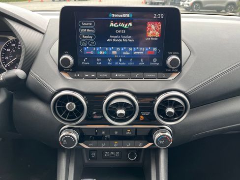 Used 2025 Nissan Sentra SV image 17