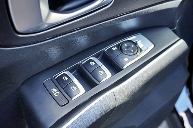Used 2021 Kia Sorento S FWD image 37