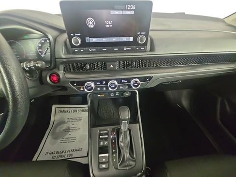Used 2024 Honda CR-V EX image 11