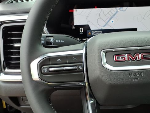 New 2026 GMC Canyon Elevation AWD/4WD image 17
