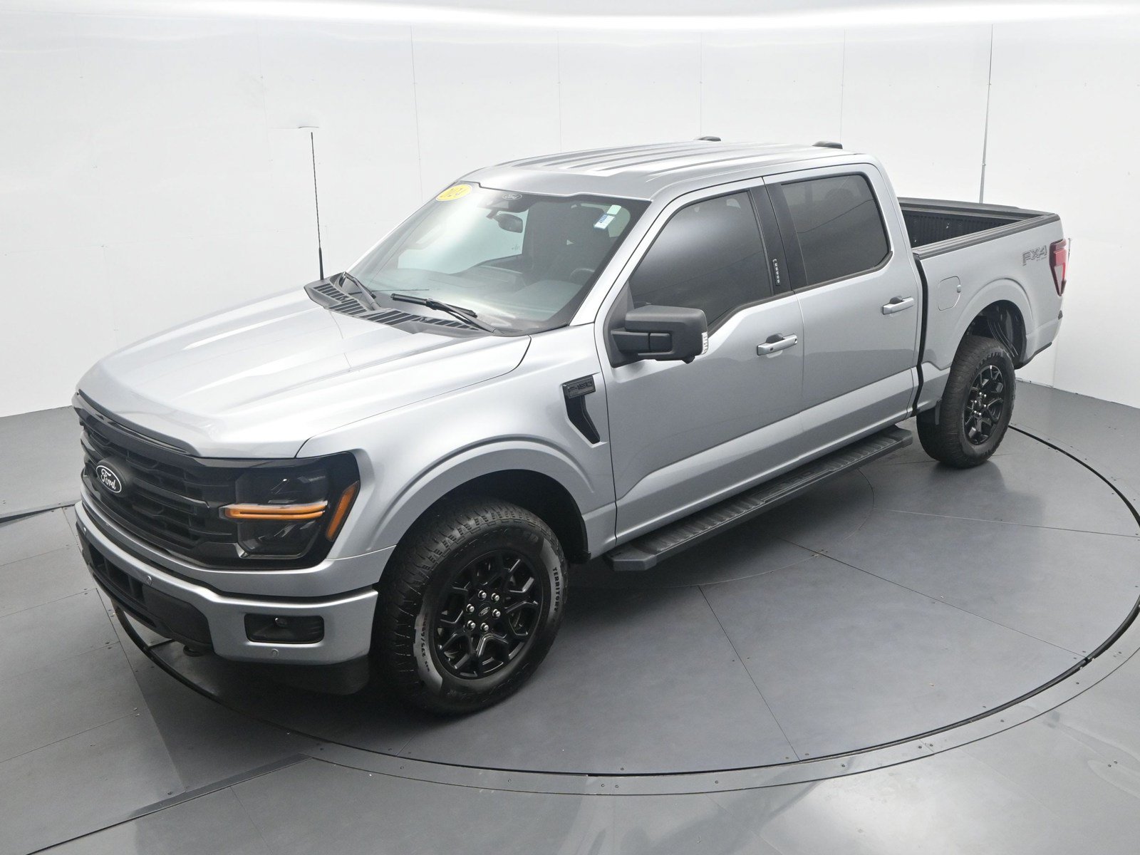 Used 2024 Ford F150 XLT w/ Equipment Group 302A MID AWD/4WD image 18