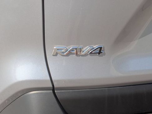 Used 2025 Toyota RAV4 LE FWD image 11