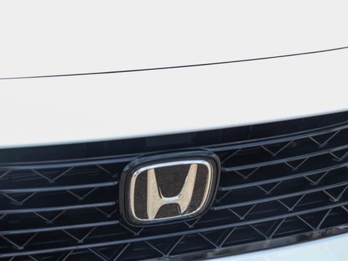 Used 2025 Honda Accord LX image 4