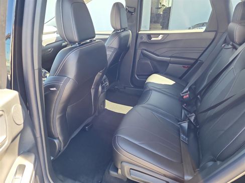 New 2025 Ford Escape SE w/ PHEV Premium Package image 15