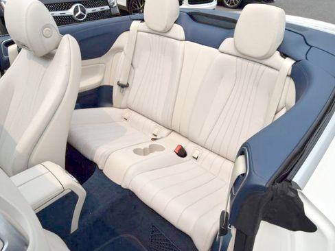 Used 2018 Mercedes-Benz E 400 4MATIC Cabriolet w/ Premium 2 Package (Q02) image 37