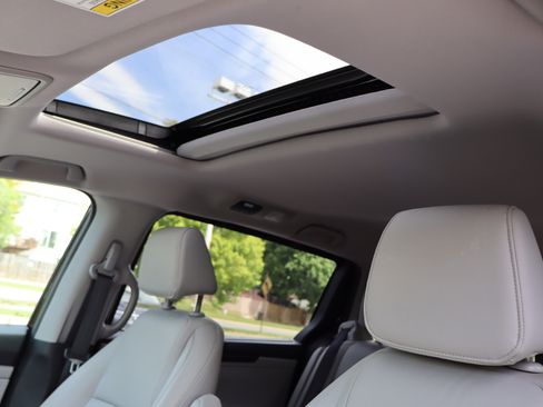 Used 2018 Honda Odyssey EX-L image 28