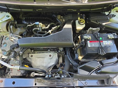 Used 2020 Nissan Rogue SV AWD/4WD image 14