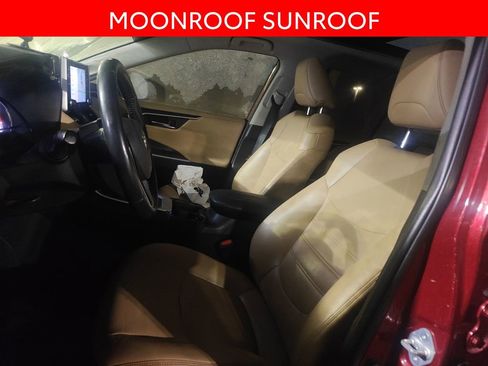 Used 2019 Toyota RAV4 Limited image 6