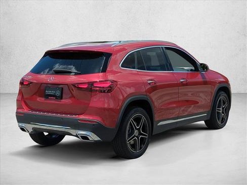 New 2026 Mercedes-Benz GLA 250 image 2