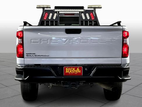 Used 2023 Chevrolet Silverado 3500 W/T w/ WT Convenience Package image 4