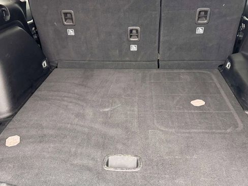 Used 2024 Jeep Grand Cherokee Limited image 7