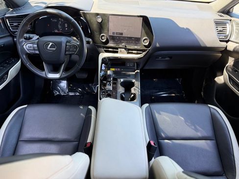 Used 2023 Lexus NX 250 FWD image 41