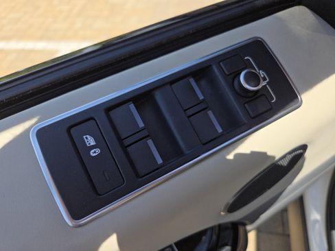 Used 2017 Land Rover Range Rover Sport Autobiography AWD/4WD image 33