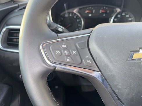 Used 2024 Chevrolet Equinox LT image 32