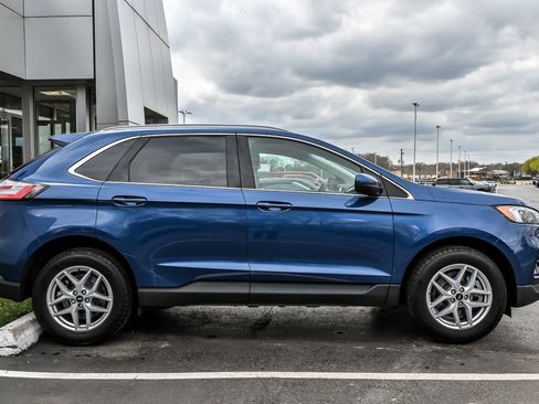 Certified 2024 Ford Edge SEL w/ Convenience Package AWD/4WD image 11