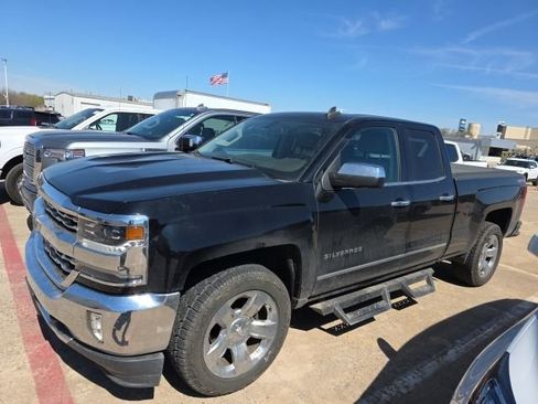Used 2017 Chevrolet Silverado 1500 LTZ w/ Sport Package image 2