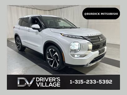 Used 2022 Mitsubishi Outlander SE