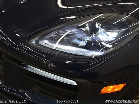 Used 2023 Porsche Macan image 48