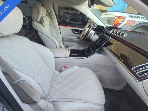 Used 2022 Mercedes-Benz Maybach S 580 4MATIC image 5